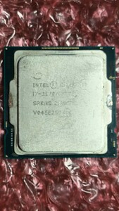 intel Core i7 11700 ジャンク キズ有 動作確認してません。インテル CPU プロセッサー