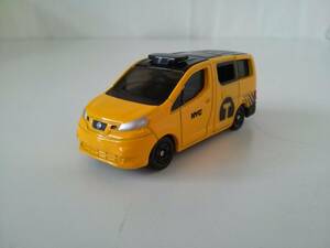 【★OC-0164】[中古品]トミカ 日産 NV200 タクシー 2017年 1/62 No.27 [KO]