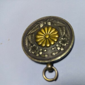 昭和２３年３月7日皇宮警察府開廳記念メダル 材質不明 径28mm 厚3mm 箱はありませんの画像4