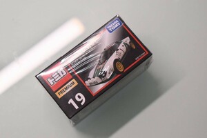 【新品未開封】トミカ プレミアム No.19 ランチア ストラトス HF ラリー