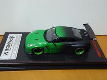 ★Ignition model　イグニッションモデル 1/64 　PANDEM NISSAN R35 GT-R　　グリーン/ブラック★_画像4