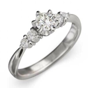 k18ホワイトゴールド 婚約指輪 ファイブストーン ダイアモンド 4月誕生石