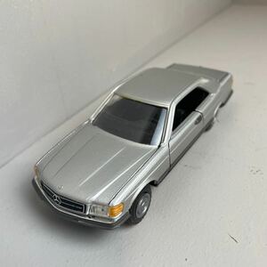 希少　絶版　NZG Mercedes-Benz メルセデスベンツ　ミニカー　germany ドイツ製　ミニチュア　高級感あり　13.5cm 車　ヴィンテージ