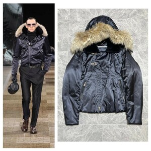 定価68万 LOUIS VUITTON 2012AW ルイヴィトン キムジョーンズ コヨーテ毛皮　ファー ナイロン レザー フード ジャケット ブルゾン 44