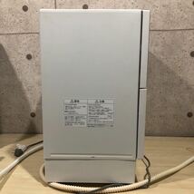 S MS Panasonic 電機食器洗い乾燥機 NP-TH1-C 2017年製 パナソニック 家庭用 食洗器 食洗機 ホワイト 家電 電化製品 動作確認済み_画像8