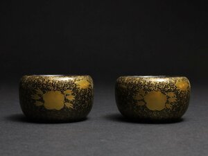 Art hand Auction 時代雛道具 火鉢 一対 木製黒漆塗金蒔絵牡丹唐草 雛人形 雛飾り 節句飾り 時代飾り 大名雛道具, 季節, 年中行事, ひな祭り, ひな人形