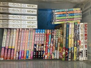 03-07-524 ◎BE 漫画 コミック まとめ売り 少女漫画 セーラームーン カードキャプターさくら ちはやふる　など 不揃い　古本