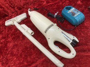 03-25-130 ★BS makita マキタ 電動工具 充電式クリーナー 充電器セット　掃除機 中古