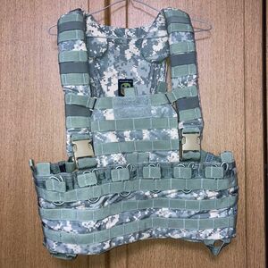 米軍実物　米軍放出品　 チェストリグ　TACTICAL ASSAULT GEAR TAG UCP ACU 実物