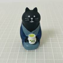 コンコンブル concombre 日本茶三毛猫・黒猫・畳　お茶　正座　和室　_画像3