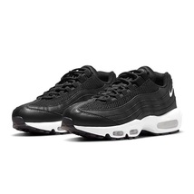 NIKE W AIR MAX 95 DH8015-001 エア マックス 黒 23.5cm_画像1