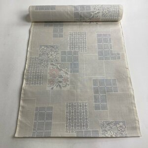 反物 秀品 紬 草花 亀甲絣 灰白 正絹 【中古】