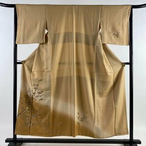 付下げ 身丈152cm 裄丈65cm M 袷 松竹 萩 螺鈿 金彩 薄茶色 正絹 秀品 【中古】