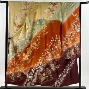 振袖 身丈153.5cm 裄丈65cm M 袷 落款 蝶 草花 金糸 金彩 ベージュ 正絹 名品 【中古】