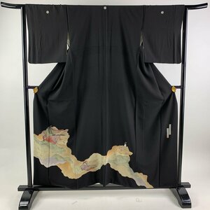 黒留袖 身丈159cm 裄丈63.5cm S 袷 樽本伊勢蔵 落款 姫 波頭 金銀彩 黒 正絹 名品 【中古】