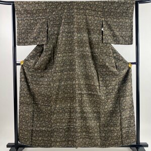 紬 身丈160.5cm 裄丈63.5cm S 袷 牡丹唐草 麒麟 焦茶色 正絹 美品 秀品 【中古】