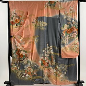 振袖 身丈160cm 裄丈64cm S 袷 花車 草花 金糸 金彩 サーモンピンク 正絹 美品 名品 【中古】