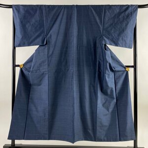 男着物 身丈152cm 裄丈67.5cm L 袷 紬 幾何学模様 紺色 正絹 秀品 【中古】