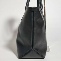 美品 ユナイテッドアローズ トートバッグ シボ革 レザー UNITED ARROWS 黒 紺 ビジネス ブリーフケース メンズ 大容量 仕事 A4可 肩掛け可_画像5