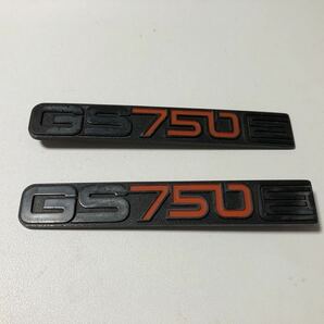 スズキ GS750E 純正 サイドカバーエンブレム ミカミ (検 GS550 GS750E GS750G GS750D GS1000の画像1