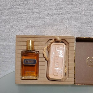 aramis アラミス コロン 香水 eau de cologne 60ml ほぼ満タン 残量多い ボディ シャンプー オン ア ロープ 石けん 石鹸 セット