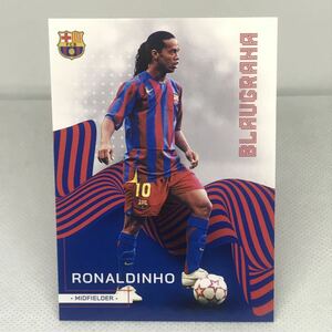 #38 2023 RONALDINHO topps team BARCELONA