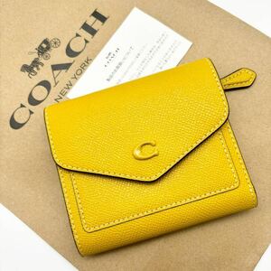 【COACH☆新品】ウィン スモール ウォレット！イエロー ゴールド！折り財布！