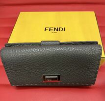 フェンディ ピーカブー レザー ウォレット コインケース グレー FENDI 【美品】_画像1