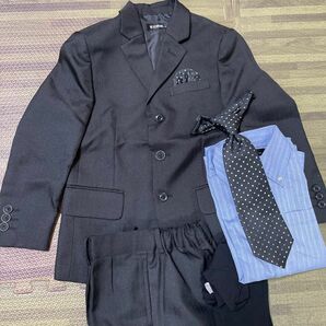 120cm 黒色　スーツ　入学式　卒業式 フォーマル