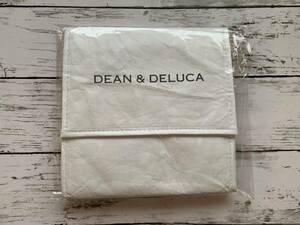 未使用★DEAN&DELUCA/ディーンアンドデルーカ★保温　保冷　ランチバッグ　ホワイト　折りたたみ　コンパクト