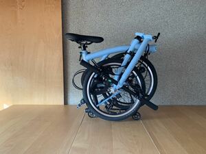 ブロンプトン風　BROMPTON風　折り畳み自転車　ミニベロ　ほぼ新品　格安で高い折りたたみ性能が欲しい方へ　6段変速