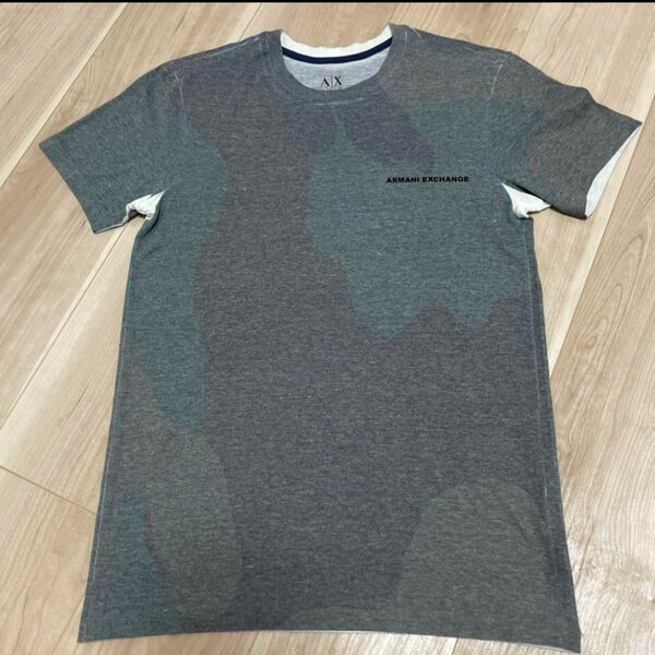 ARMANI EXCHANGE Tシャツ　XSサイズ