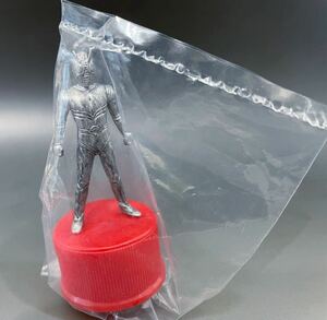 仮面ライダー ボトルキャップ 仮面ライダーJ シルバー 袋未開封品