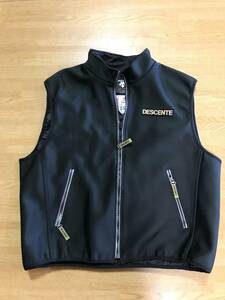 ☆★☆DESCENTE 　キルティング中綿入りベスト　カナダチームモデル　ブラック　O-XOサイズ/インサレーション　　☆★☆