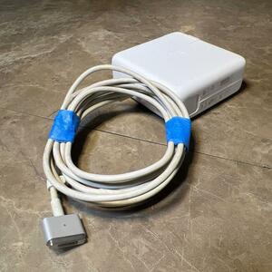 Apple 60W MagSafe 2 A1435 MacBook Pro 13