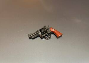 1/6 S&W M27 357 Magnum revolver cylinder rotation .. doll for weapon hot toys 