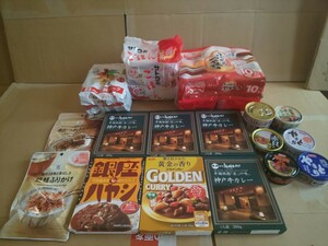 食品詰め合わせ ほてるISAGO神戸 神戸牛カレー4点 S&Bゴールデンカレー 銀座ハヤシ サトウのごはん ふっくらつや炊き 缶詰 ふりかけ等 食品