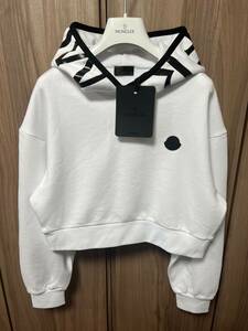 未使用・本物保証☆MONCLER Cropped sweatshirt Ladys Hoodie パーカー Mサイズ ホワイト色 レディースモデル 人気商品