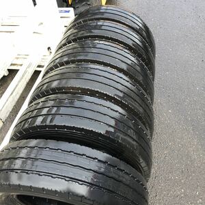 ヨコハマ 205/70R16 LT151R 中古タイヤ　6本セット:25000円