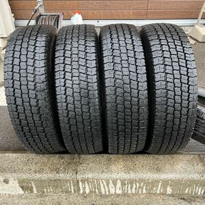 205/70R16 TOYO M934 地山中古　2018年　4本セット：16000円