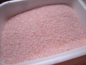 * meal for himalaya rock salt pink salt 1mm and downward 950g postage included 