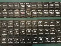 【ジャンク品】MicroSDカード SDカード アダプターのみ まとめて221枚_画像3