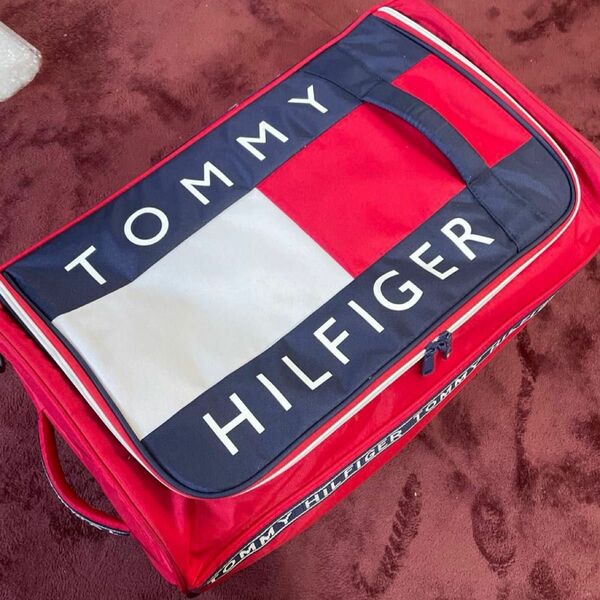 Tommy Hilfiger ソフト キャリーケース アウトドア 大容量