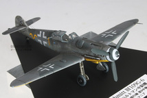 【1/144完成品】【エッチング】Bf109G-6”ハルトマン中尉”【SWEET製改】_画像3