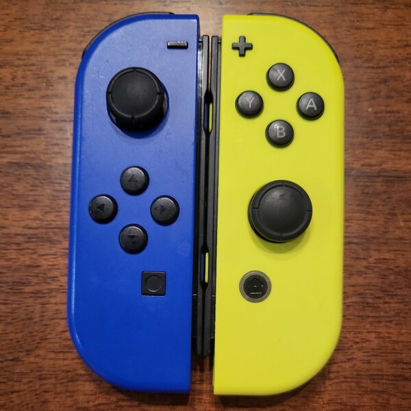 Nintendo Switch　ジョイコン　動作確認済　(L)ブルー/(R)ネオンイエロー