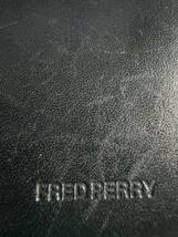 中古 フレッドベリー レザー ジップ 財布 箱 約12.5cm×9.5cm_画像8