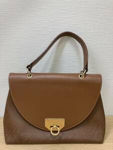 UN0054　NINA　RICCI　ハンドバッグ　中古品