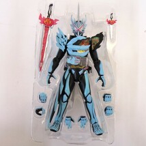 066B229★【中古品】S.H.Figuarts/S.H.フィギュアーツ 仮面ライダーセイバー プリミティブドラゴン フィギュア_画像3