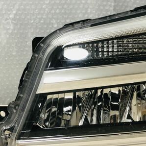 美品 破損無 点灯○ ダイハツ S321V S331V ハイゼットカーゴ 後期 純正 LED ヘッドライト 左 えL S321G S331G アトレーワゴン 管2401254の画像2