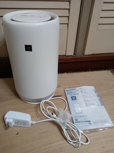  operation goods SHARP sharp small size air purifier "plasma cluster" 7000 6 tatami Night light compact 2021 year made FU-NC01-W white series l030224